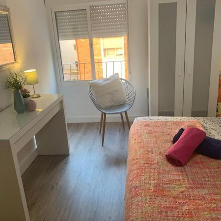 3Centro Malaga Especial Grupos Parking Gratis Διαμέρισμα Εξωτερικό φωτογραφία